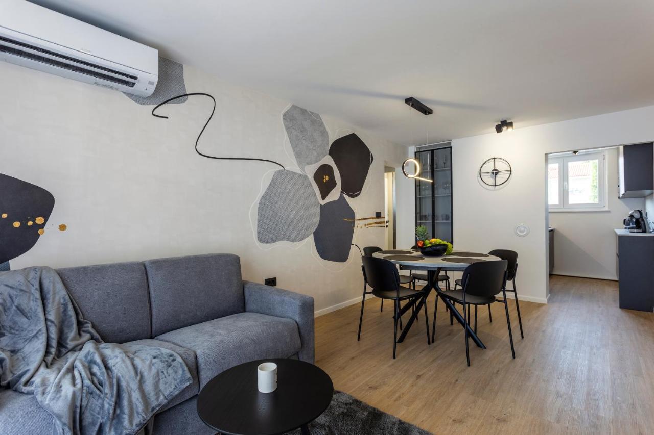 Apartman Izis Centar Pule 普拉 外观 照片