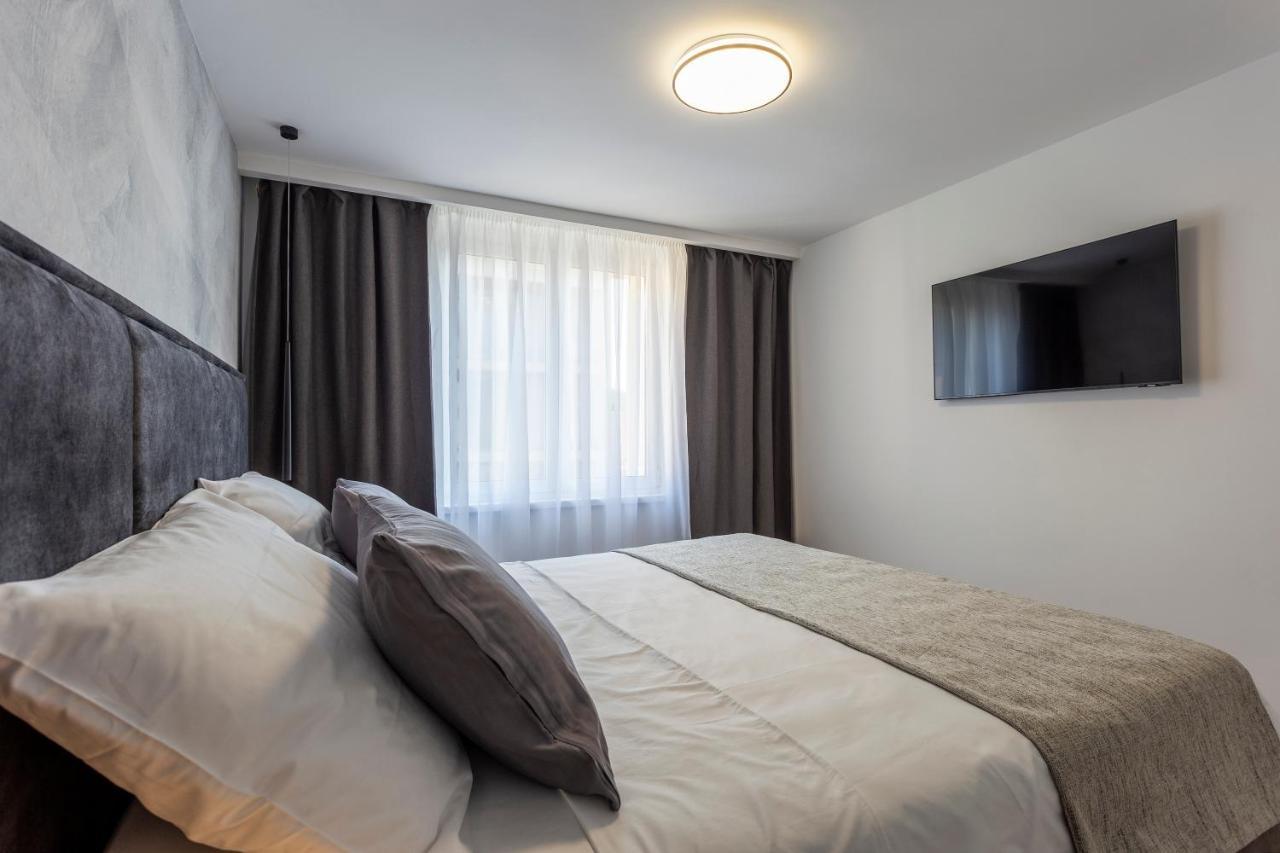 Apartman Izis Centar Pule 普拉 外观 照片