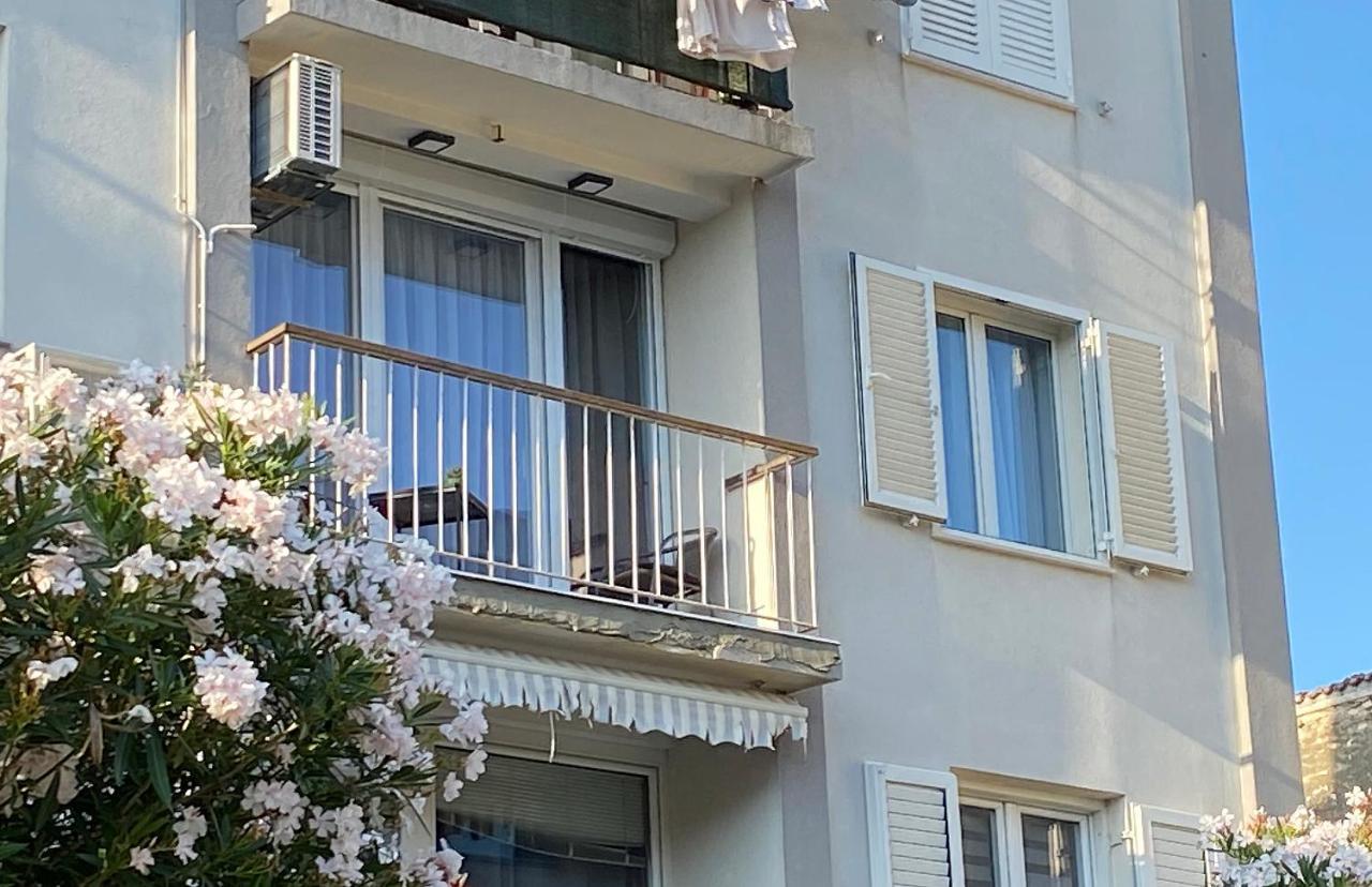 Apartman Izis Centar Pule 普拉 外观 照片